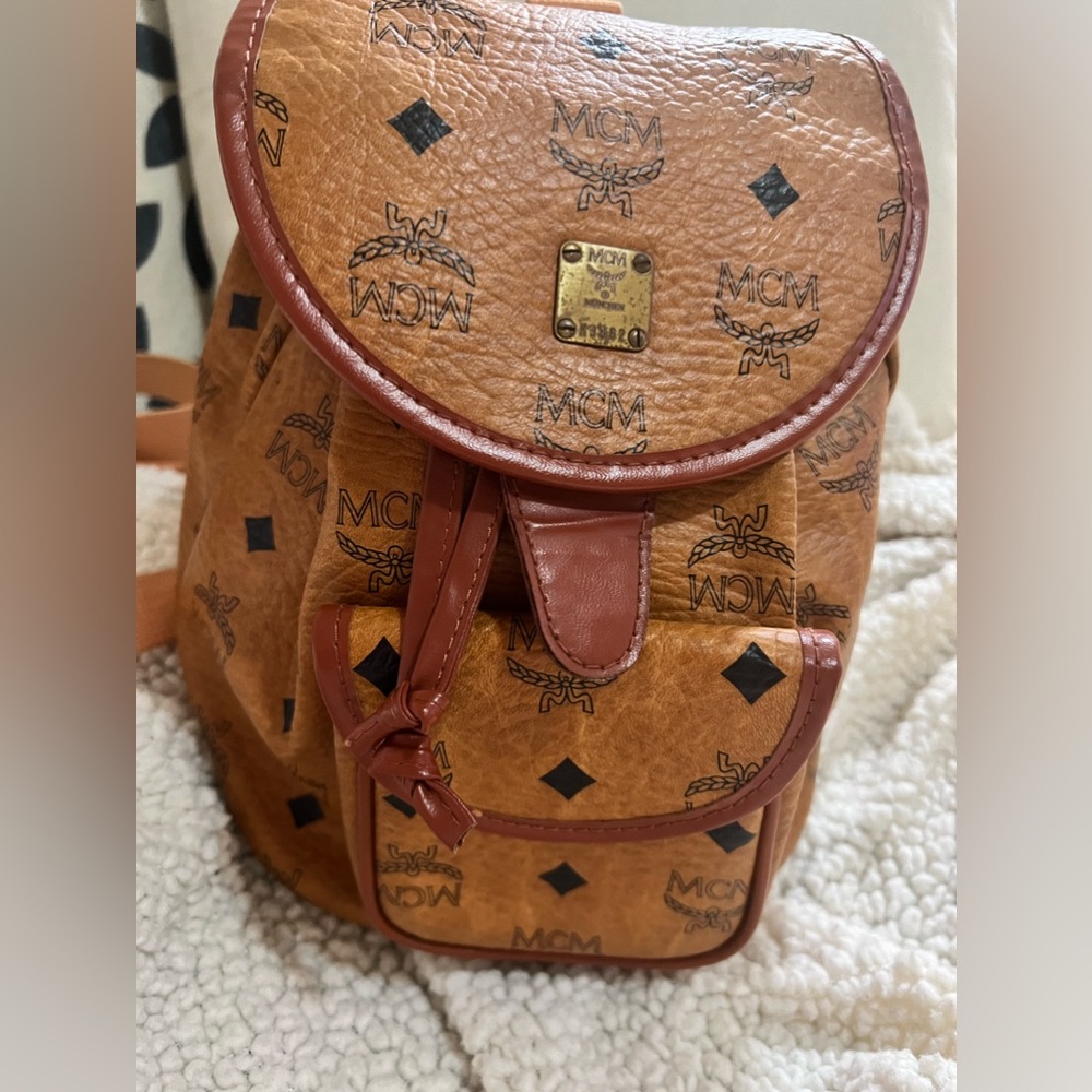VINTAGE MCM SMALL BACKPACK
